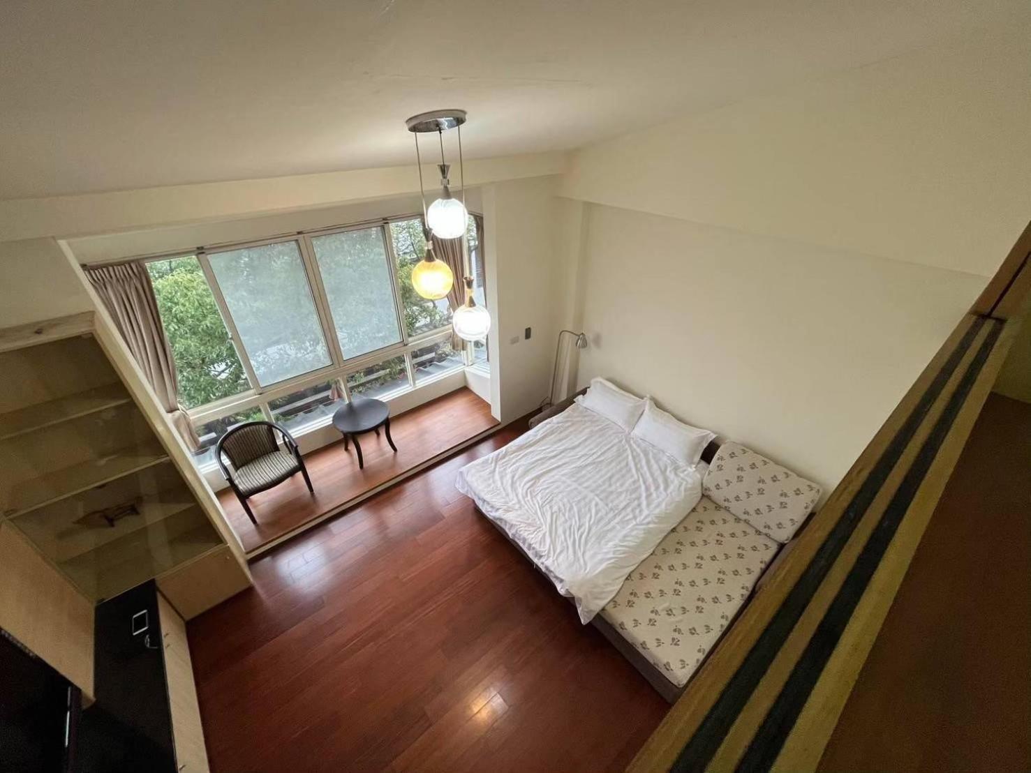 Miaoli Sanyi Travelling Homestay Bagian luar foto